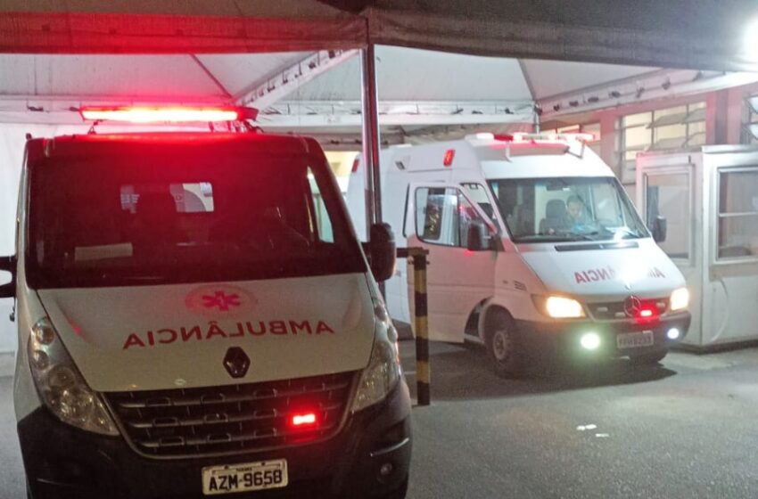  Mulher fica ferida após colisão de moto com ‘carretinha’ de carro em FRG