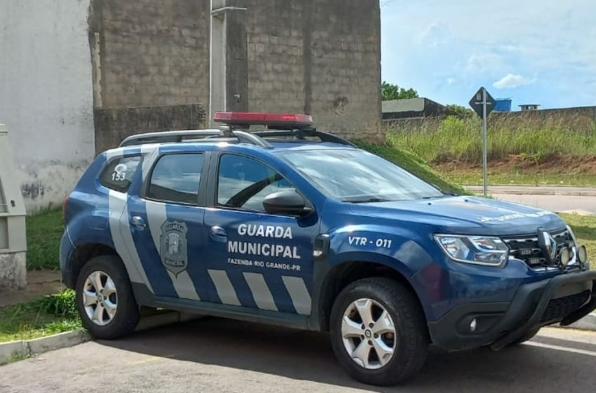  Homem é detido pela Guarda Municipal após danificar computador da UPA