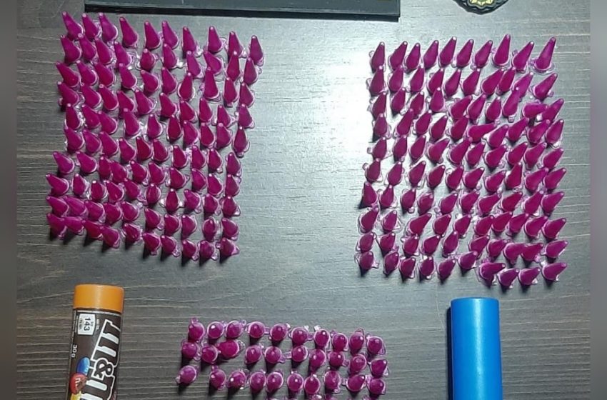  Mulher é presa por tráfico de drogas em Mandirituba