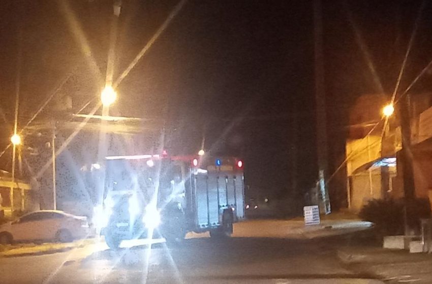  Vizinhos confundem fumaça de churrasco com incêndio e mobilizam bombeiros em FRG